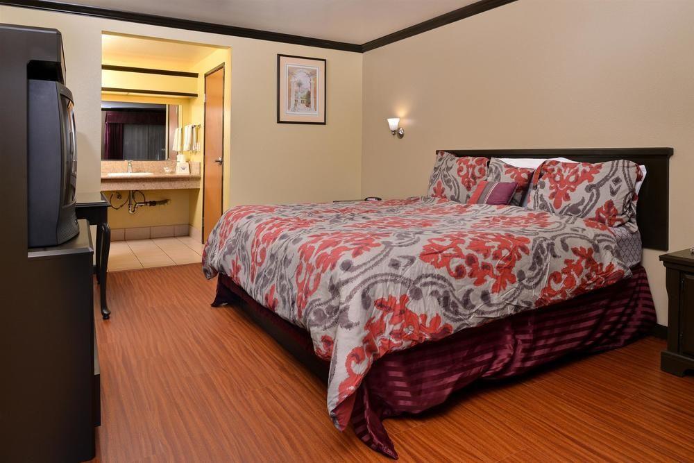 Americas Best Value Inn Pasadena Esterno foto